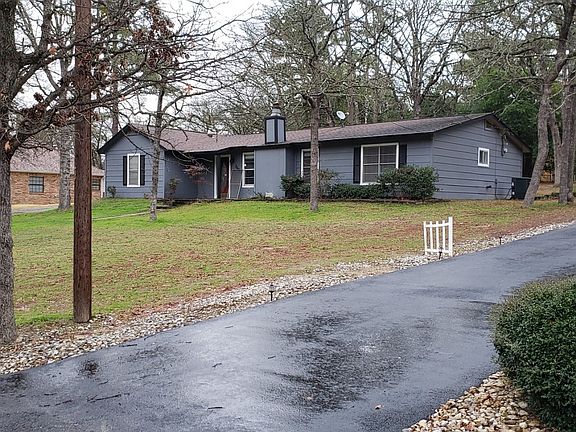 2nd image of 309 Lakeview Dr