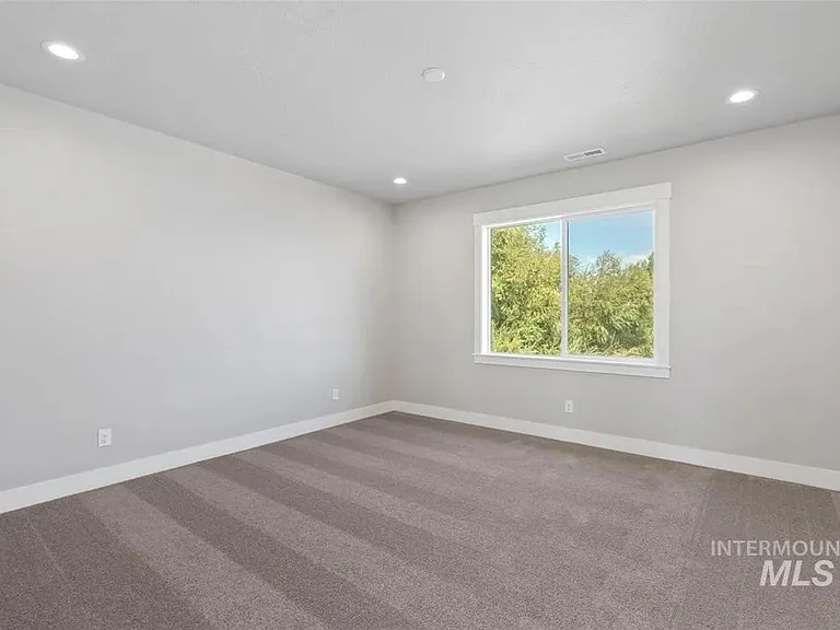 578 Hidden Mill Ct — Photo 16