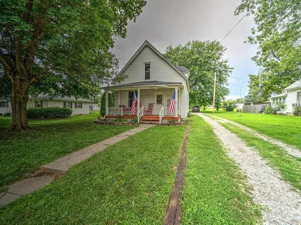 625 East St, Tabor, IA 51653