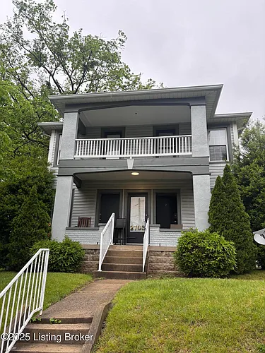 2703 Field Ave #4 Photo 1