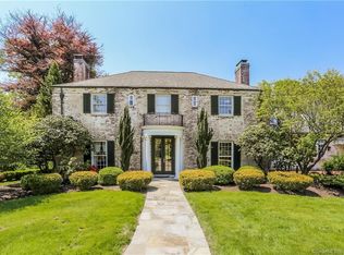 5 Sunny Reach Dr, West Hartford, CT 06117