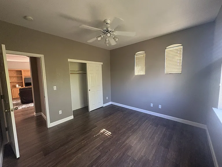 9745 W Taron Dr — Photo 13