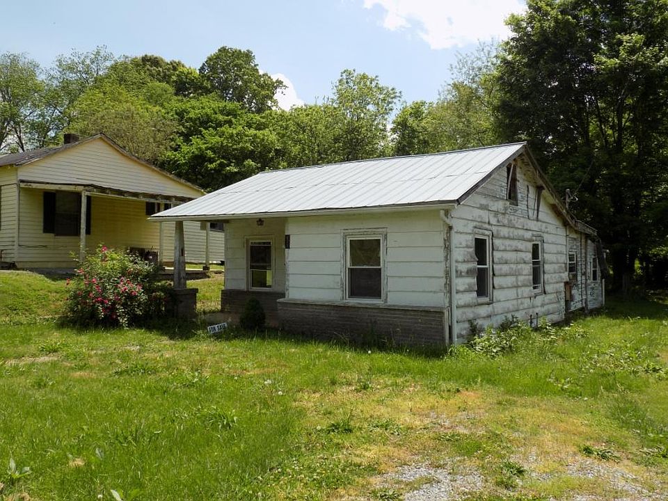 1st image of 422 Watterson St
