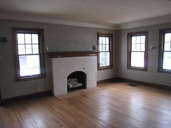 2nd image of 330 S Meridian Street