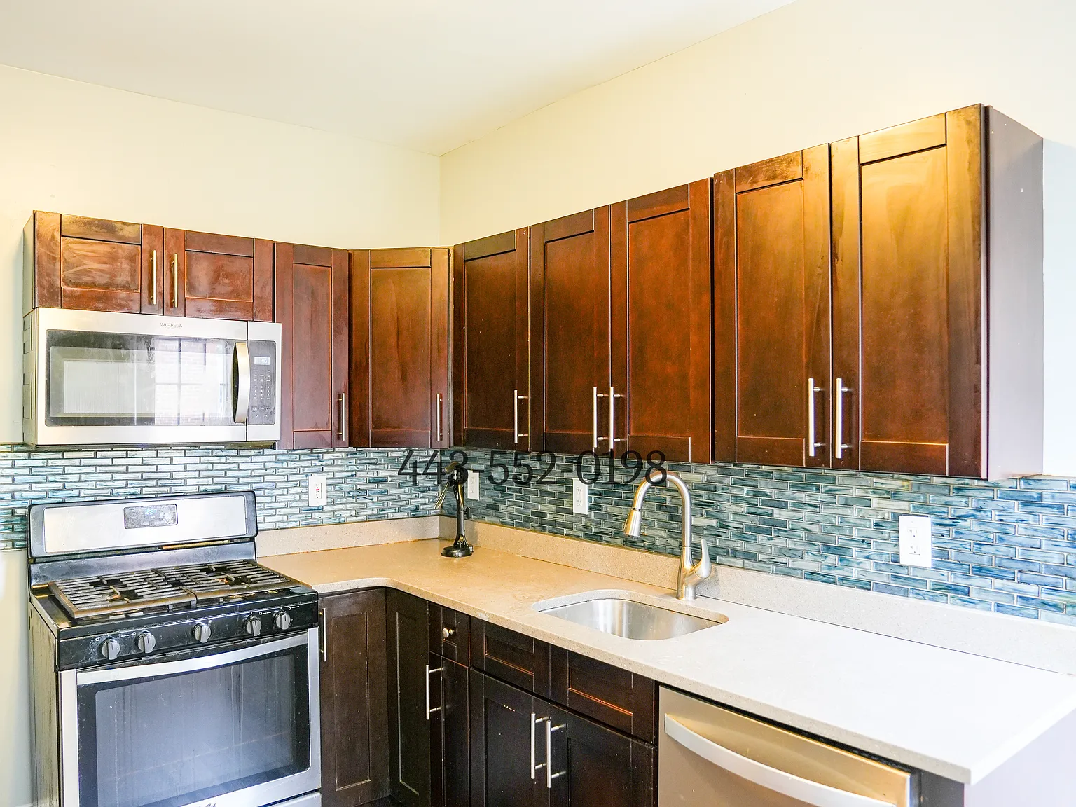 2 bed, 1200 sqft, $1,850 — Photo 3