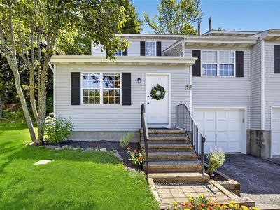 16 Hemlock Court, Fishkill, NY, 12524