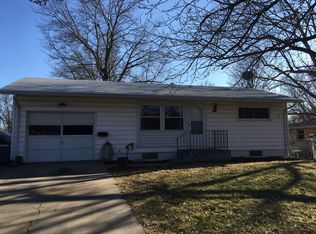1711 Sunny Hill Rd, Lincoln, NE 68502