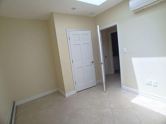 5th image of 2021 Steinway St #2L