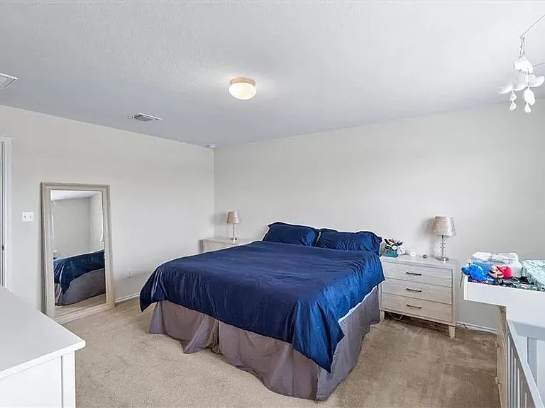 200 Duroc Dr — Photo 23