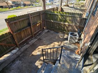 7238 N Hanley Rd, Hazelwood, MO 63042