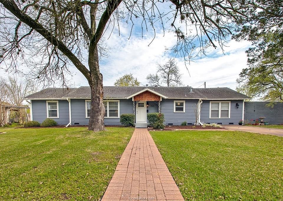 1st image of 733 Garden Acres Blvd