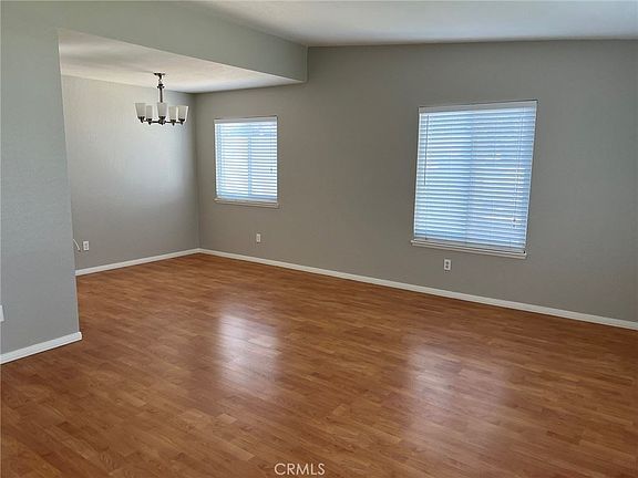 4th image of 7360 Evergreen Ave