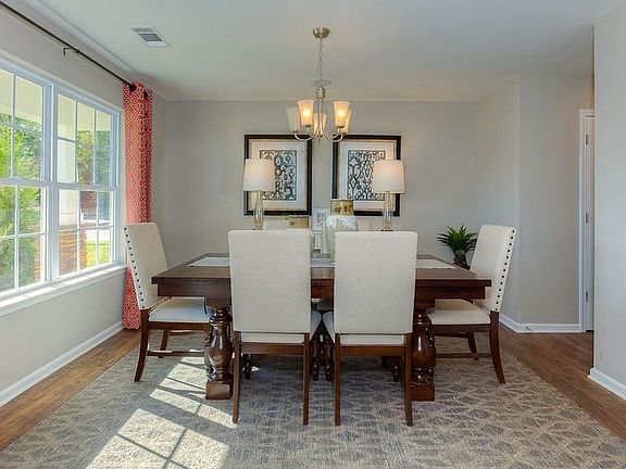5th image of 8634 Hunter Knoll Ln