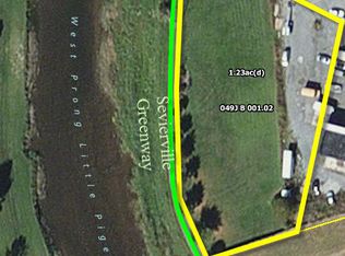 912 W Main St, Sevierville, TN 37862