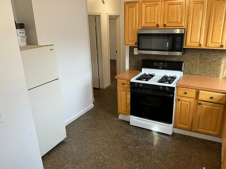 2768 Vauxhall Rd — Photo 10