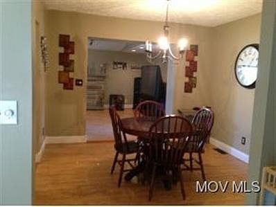 4th image of 1507 36th St