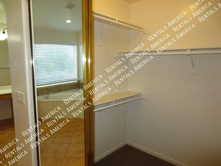 2671 S Leonard Pl — Photo 32