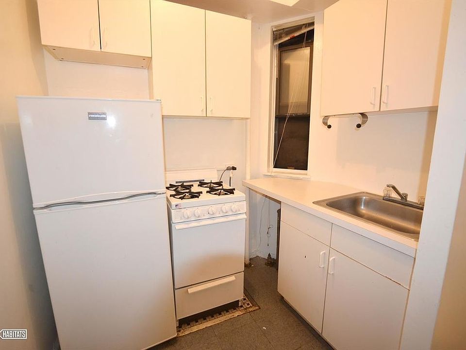 2nd image of 406 E 83rd St APT 2D