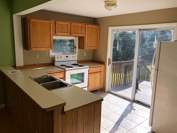 2nd image of 1308 Seymour St