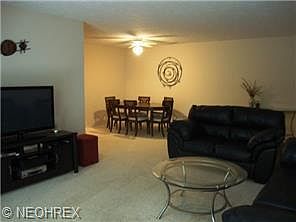 2nd image of 27083 Oakwood Cir #X-215