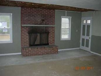 2nd image of 2688 Kingston Rd SE
