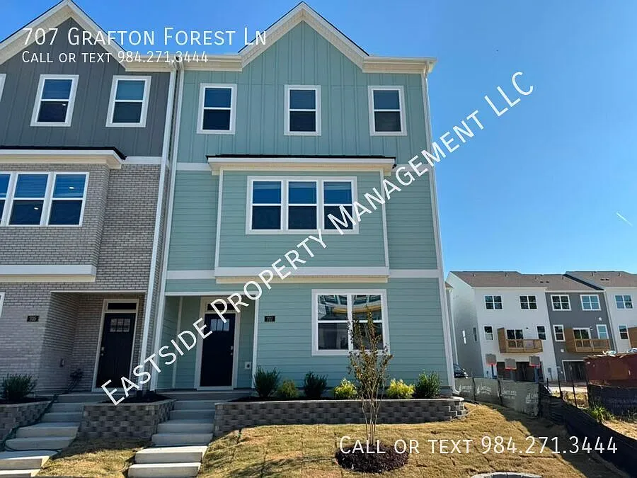 707 Grafton Forest Ln
