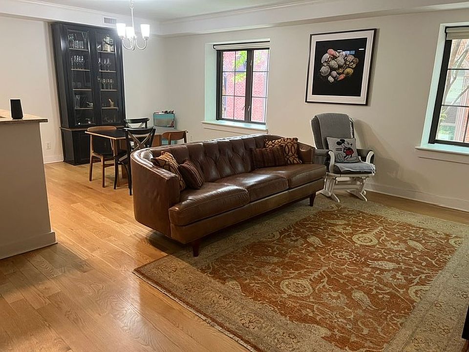 1st image of 401 Hicks St APT B3d