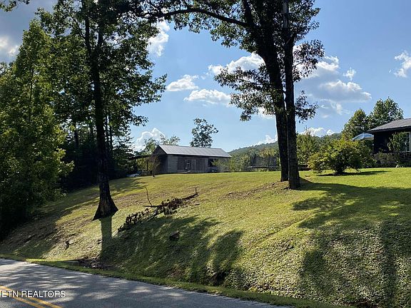 4th image of 4750 Highway 1595
