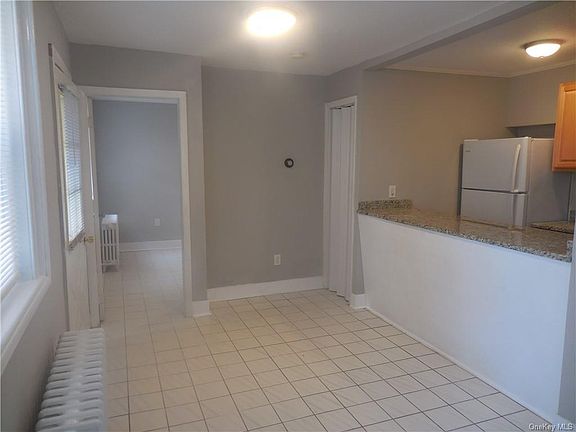 4th image of 78 Duncan Ave APT 3