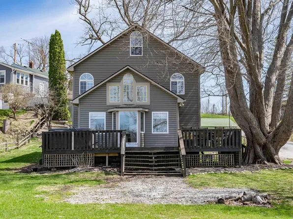 6579 E Harrold Rd, Churubusco, IN 46723