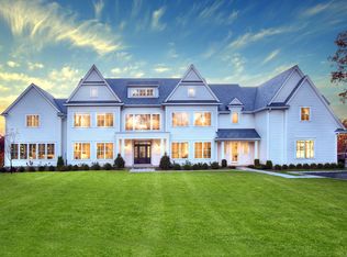 99 Turtle Back Rd S, New Canaan, CT 06840