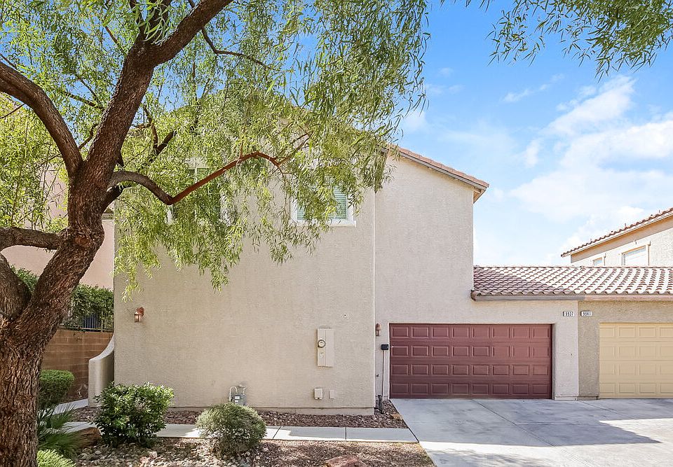 1st image of 9937 Fountain Walk Ave