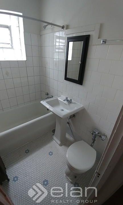 1st image of 4588 N Elston Ave APT 108