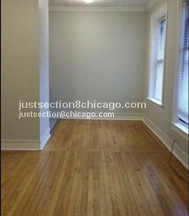 2nd image of 6959 S Paxton Ave APT 2E