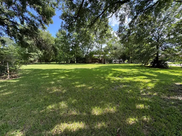 5414 Lorraine Dr, Baytown, TX 77521
