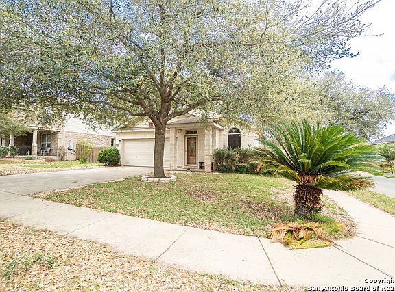 3rd image of 157 Blue Sage Ln
