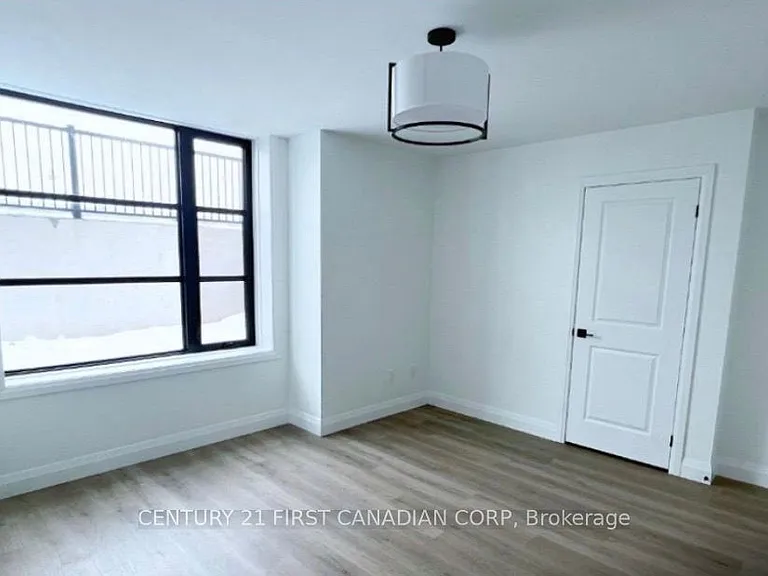 3900 Savoy St #127 — Photo 17