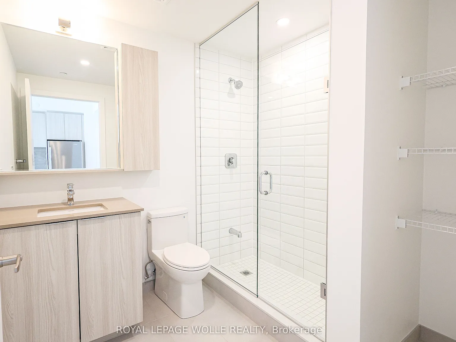 1 bed, $2,100 — Photo 3