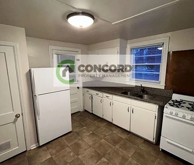 613 5th Ave #1 — Photo 11