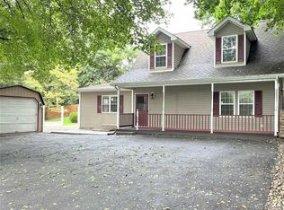 8 James St, Poughkeepsie, NY 12603