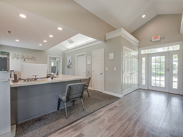 124 Lippazon Way #219