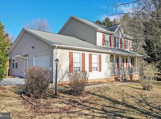 222 Pastoral Ct, Martinsburg, WV 25403