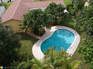 9172 NW 21st St, Coral Springs, FL 33071