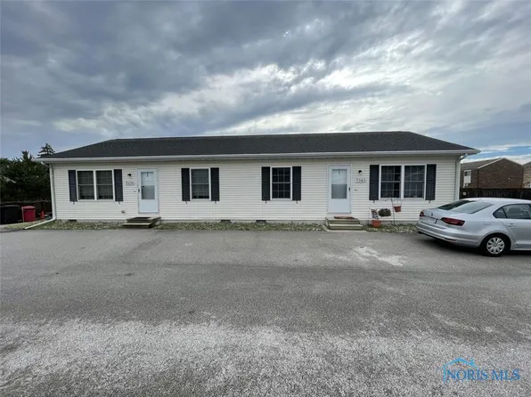 7338 & 7340 Lunitas Ln #2, Perrysburg, OH 43551