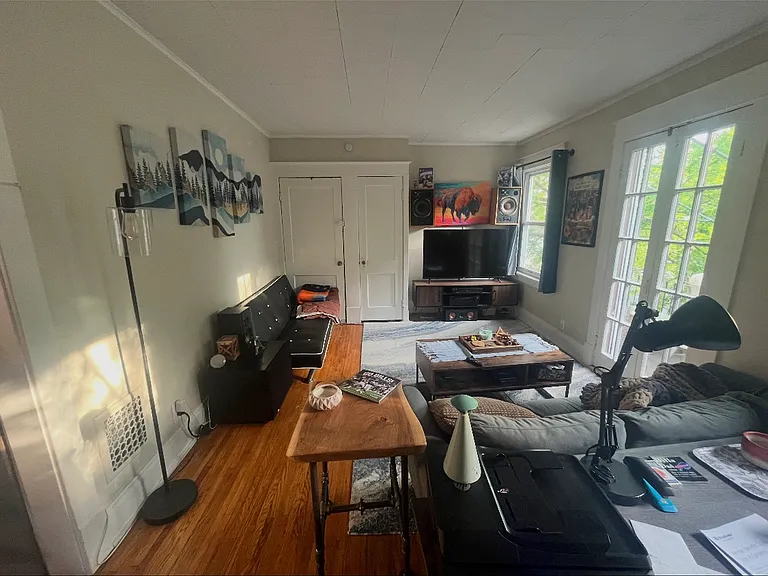 9 Wellington Rd #2 — Photo 7