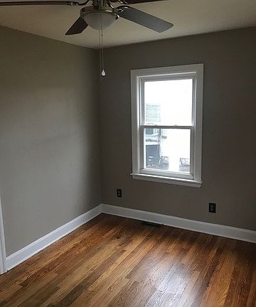 2nd image of 1600 Kirby Dr #1