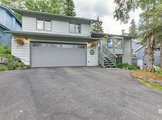 12911 Wellsford Cir, Anchorage, AK 99516