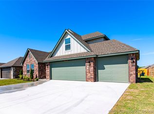 11002 276th Ave, Coweta, OK 74429