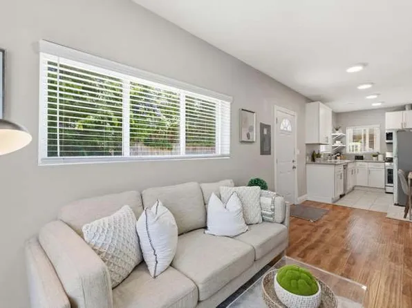 21184A Ocean View Dr, Hayward, CA 94541
