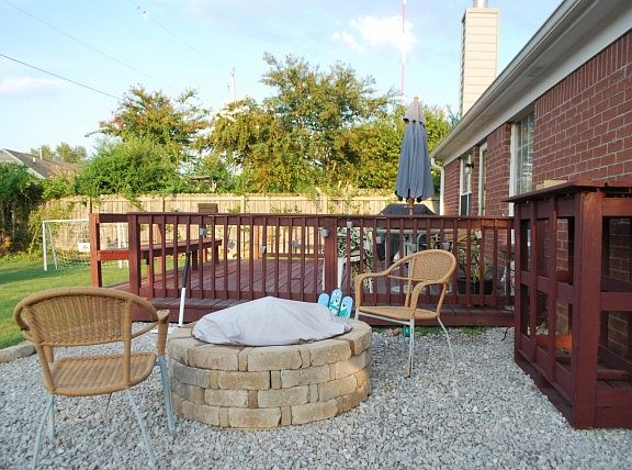 2nd image of 7056 Country Walk Dr